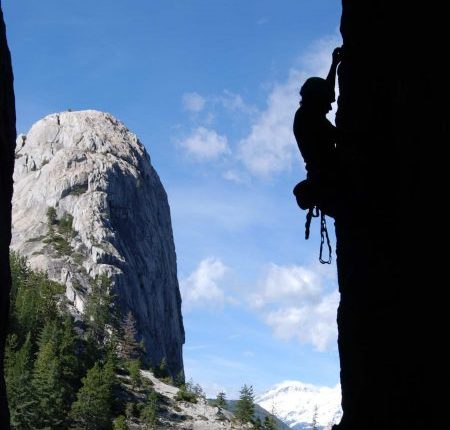 Castle Crags Leading